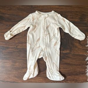 Newborn carters sleeper